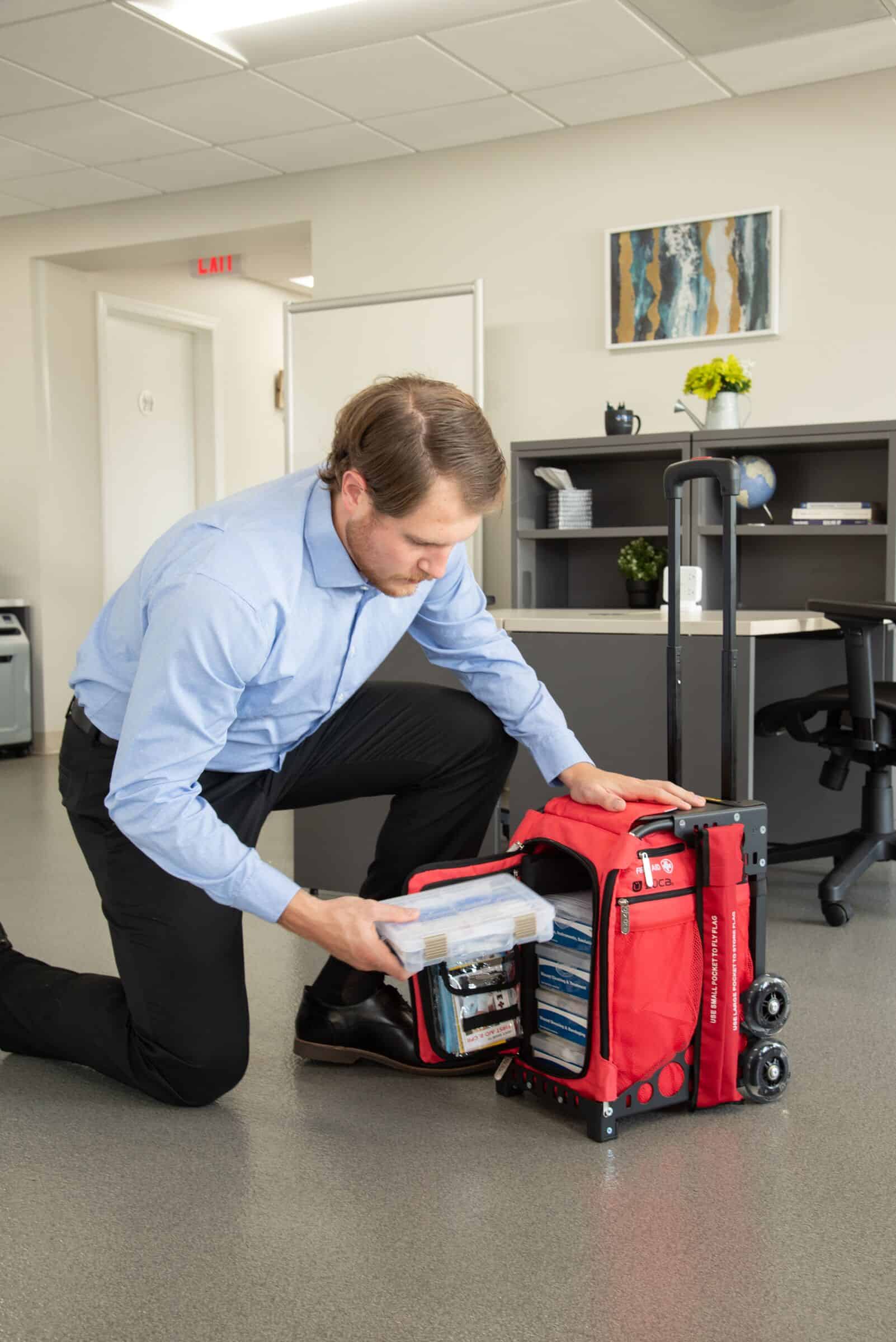 Easy-Roll™ Trauma First Aid Station--3 Easy-Roll™ Trauma First Aid Station--3